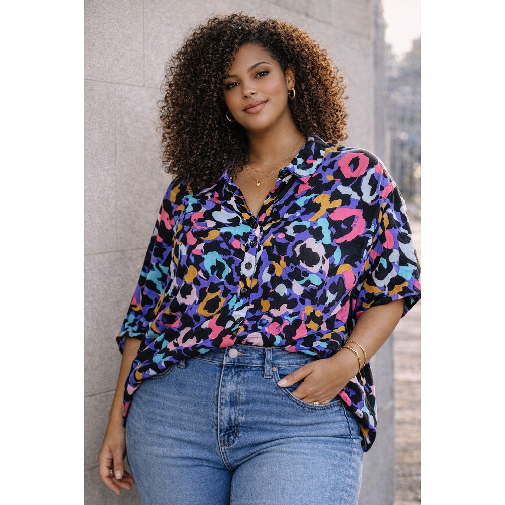 Emily Wonder NWT Oversized‎ Abstract Leopard Blouse 2X 3X Colorful